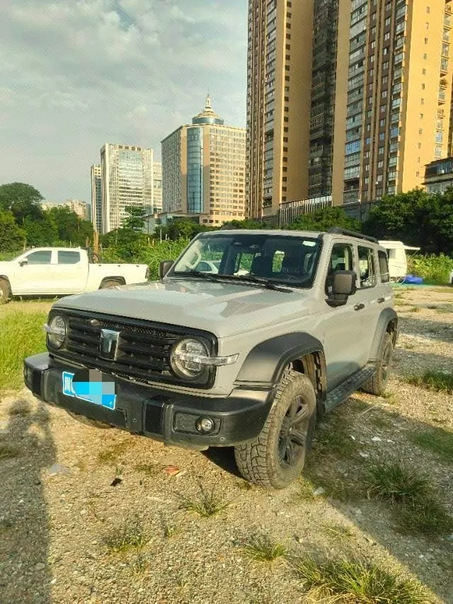 Open image lightbox: Tank 2024 Tank 300 2.0T Challenger Automatic Transmission
