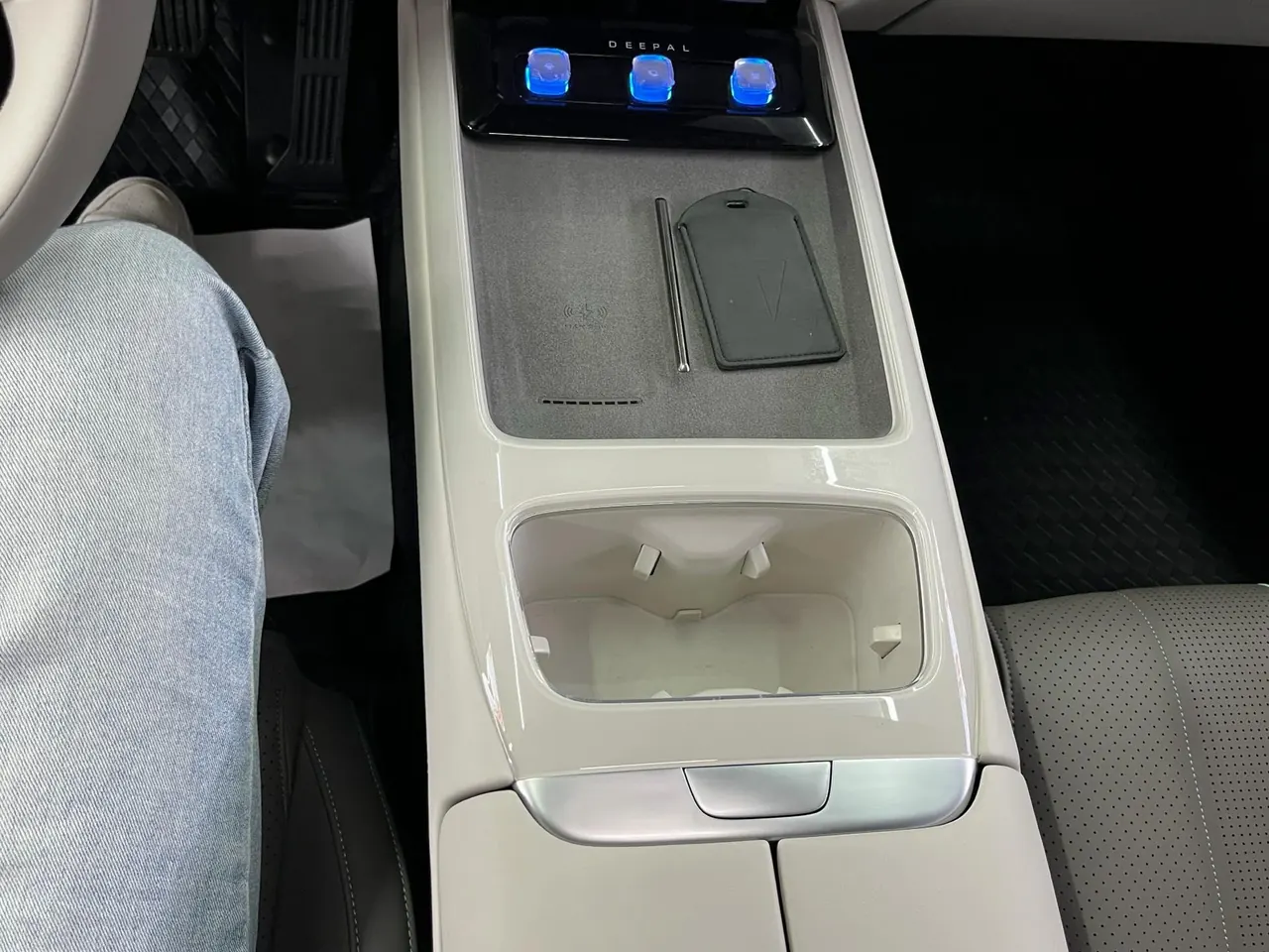ChangAn Deepal 2024 L 07 230Max Dry Kun Zhijia ADS SE Range-extended Automatic Gear 11