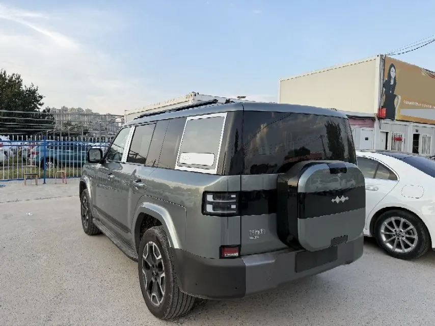 FangChengBao 2026 titanium 7 EV 675KM rear drive flash charge version automatic gear 3