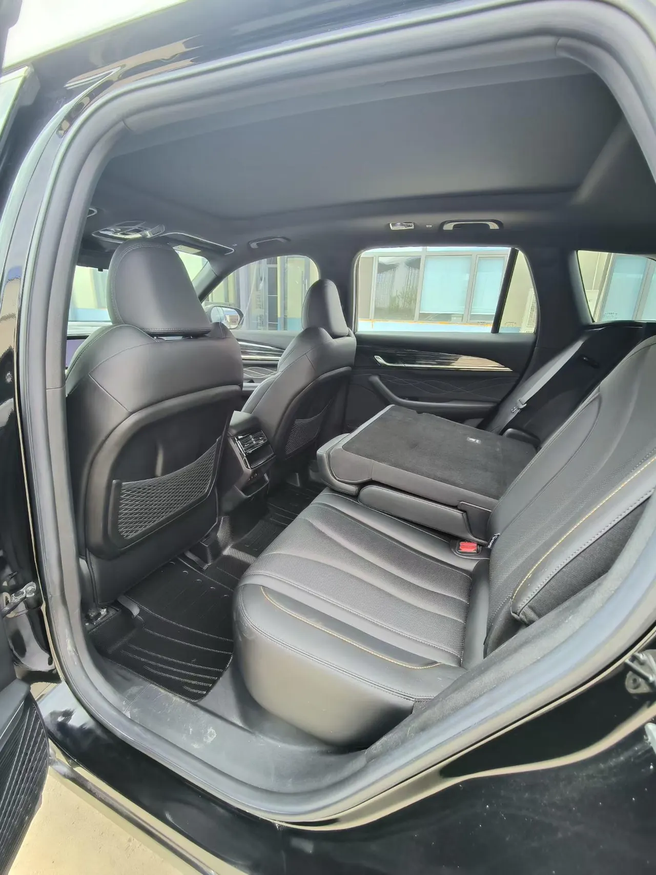 Geely 2024 XingyueL (Monjaro) 2.0TD high-power two-wheel drive cloud version automatic gear 7