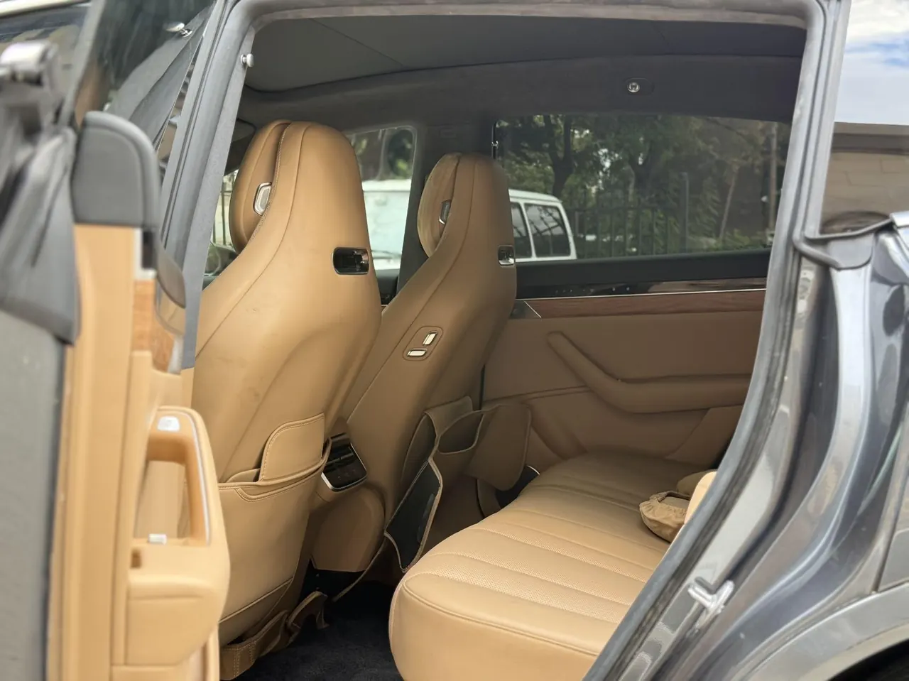 Intellectual 2024 R 7 802km Max Automatic Gear 5
