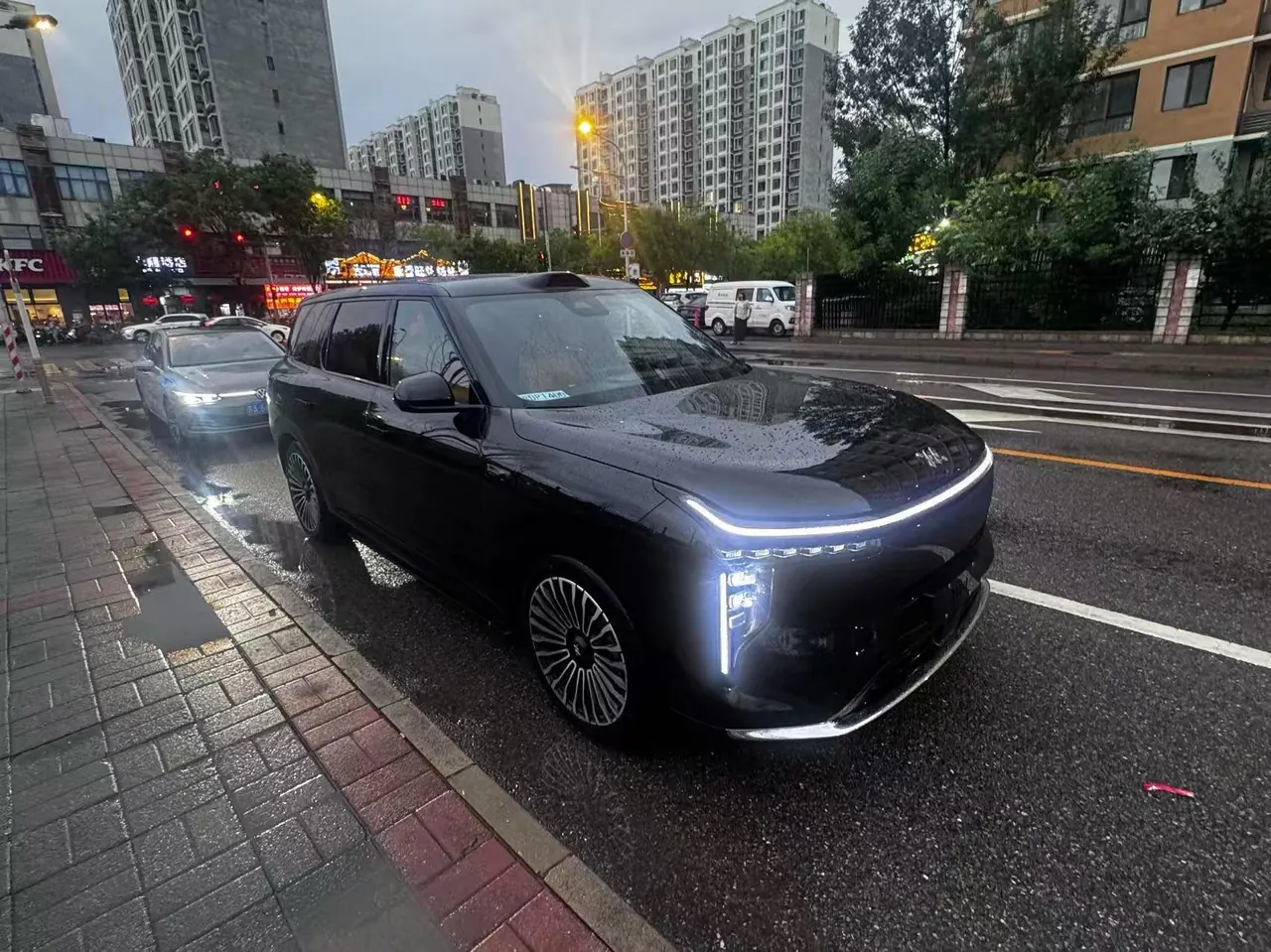 IM 2026 IM LS8 52 Max Luxury Six-seat Automatic Gear 3