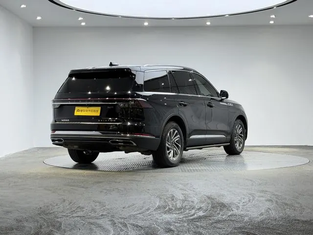 Lincoln 2024 Aviator 3.0T V6 4-wheel Elegant Edition 6-seat Automatic Gear 2