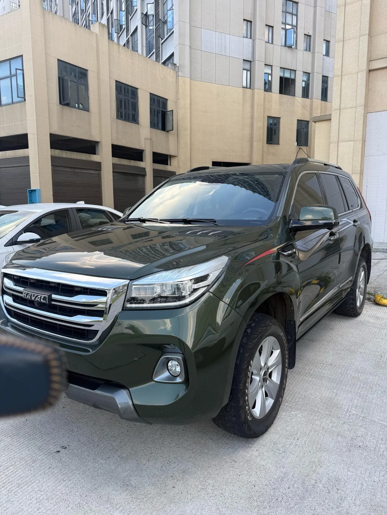 Haval 2020 H9 2.0T 4-wheel drive luxury 7-seat automatic gear - View 1