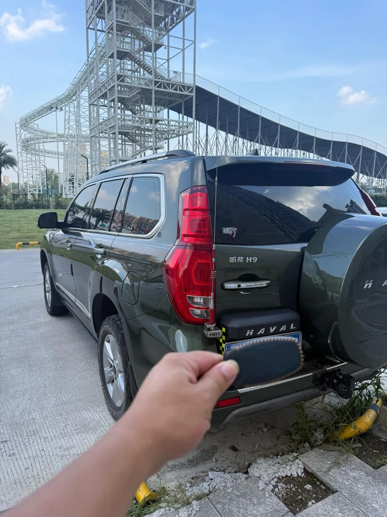 Haval 2020 H9 2.0T 4-wheel drive luxury 7-seat automatic gear 3