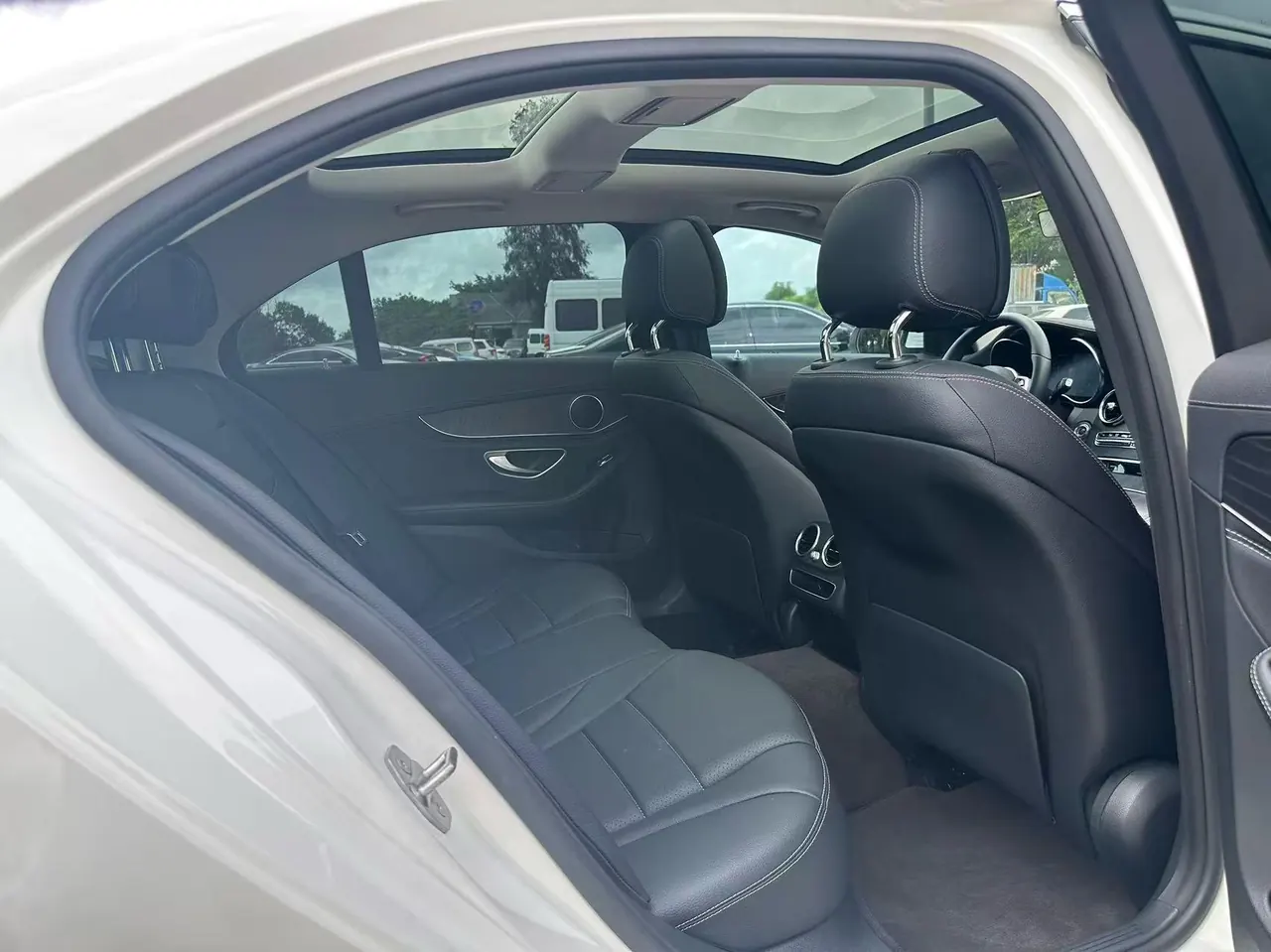 Mercedes Benz Class C 2020 C 260 L 48V 1.5T Sports Edition Automatic Gear 5