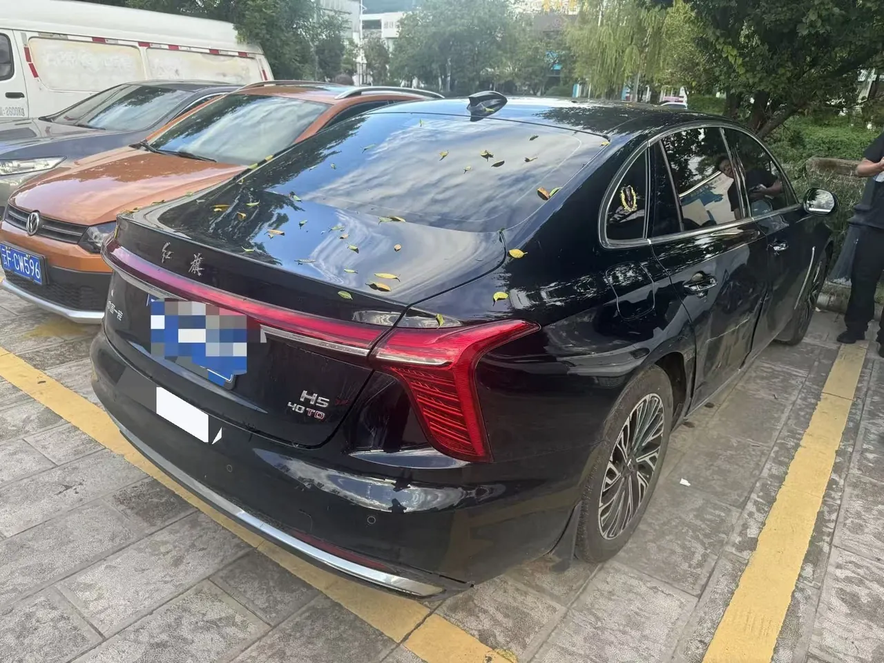 HongQi 2024 H5 2.0T Zhilian Qi Chang Edition Automatic Gear 5