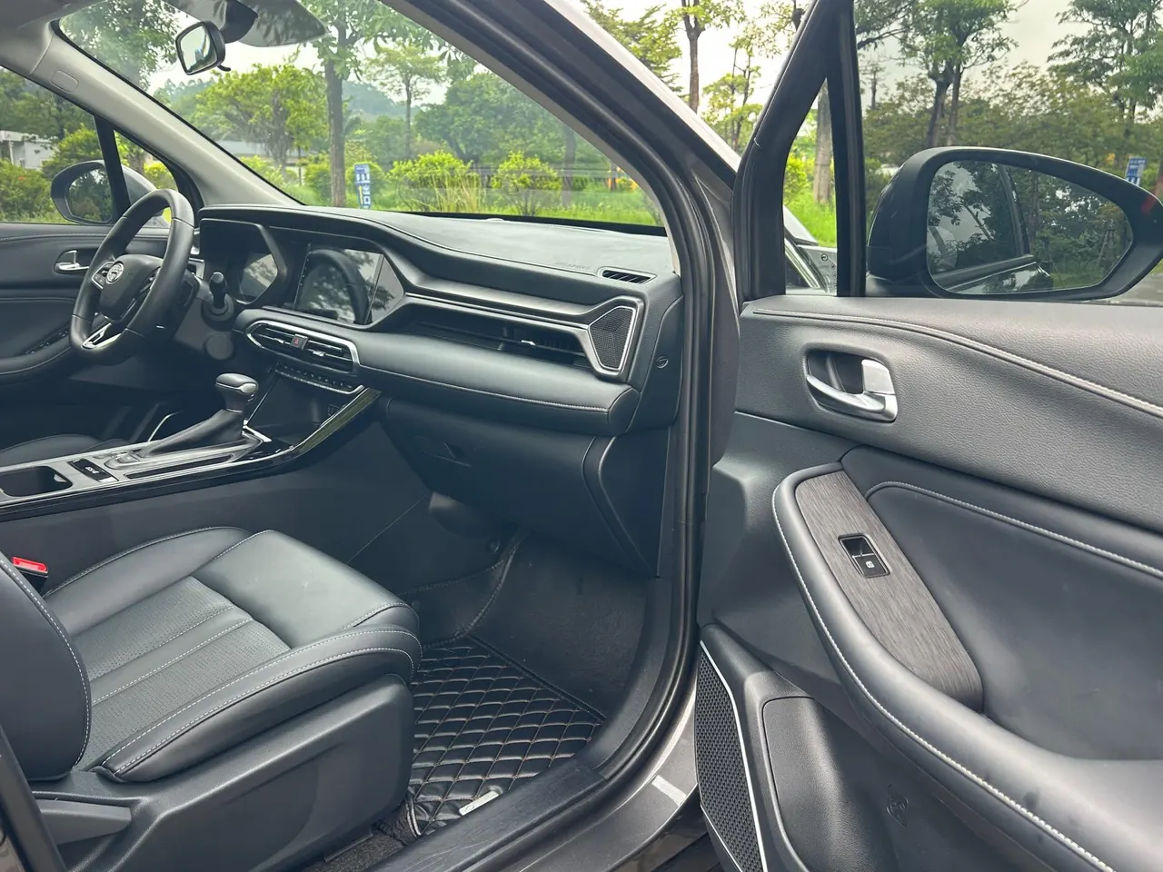 Chuanqi 2022 GS4 1.5T 270T Zhixing Pilot Edition Automatic Gear 12