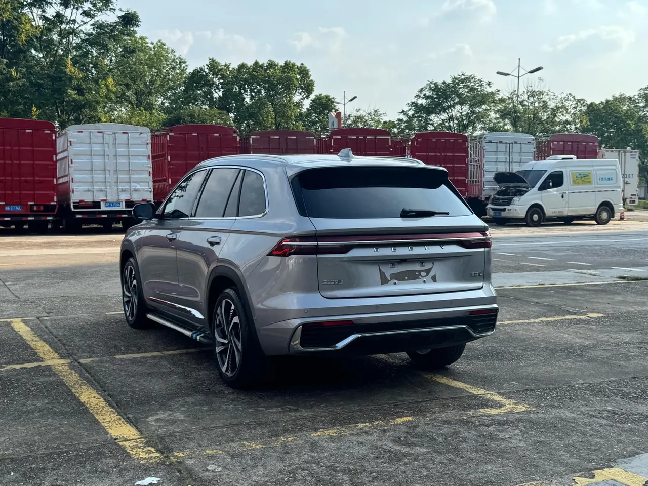 Geely 2021 XingyueL (Monjaro) 2.0TD EVO two-wheel drive smart automatic gear 10
