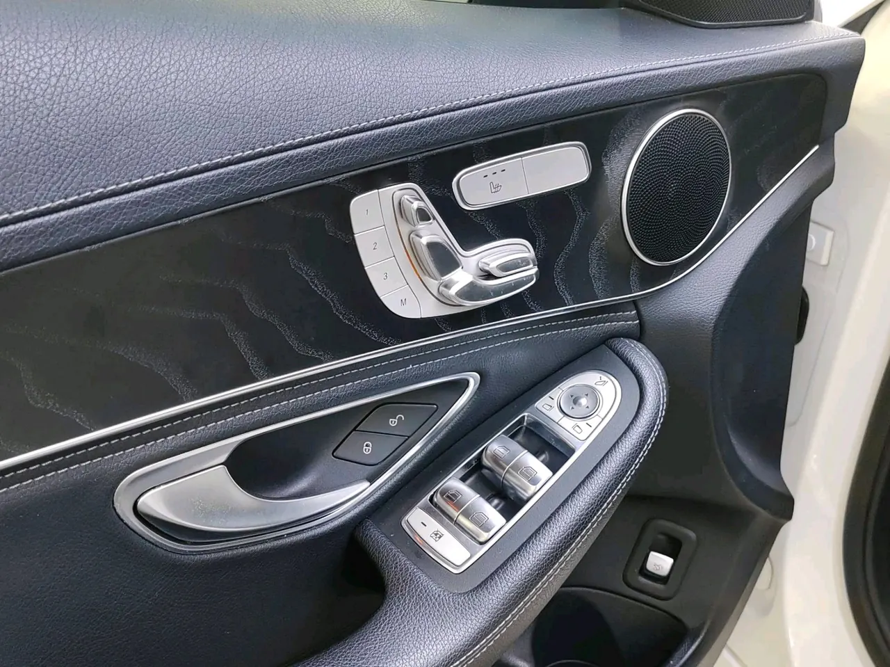 Mercedes Benz Class C 2020 C 260 L 48V 1.5T Sports Edition Automatic Gear 9