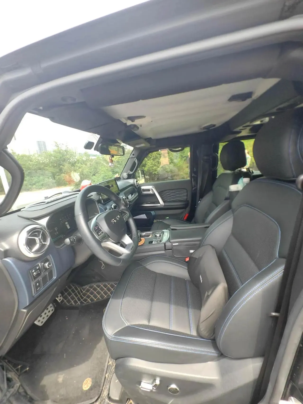 Beijing 2021 BJ40 2.0T Four-wheel Drive Ring Tower Champion Edition Automatic Gear 7