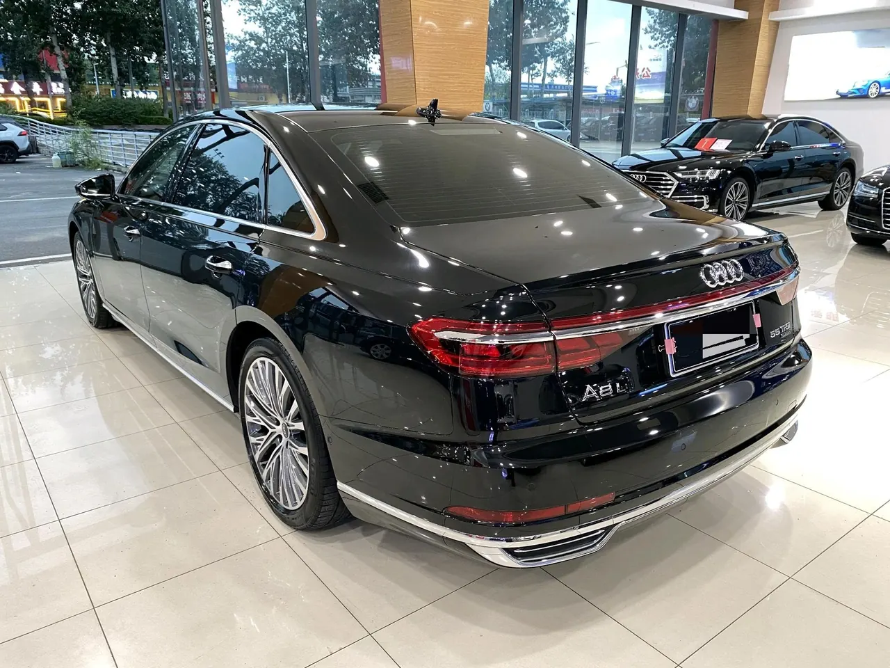 Audi A8L (Imported) 2021 A8L 48V 3.0TFSI 55TFSI Quattro Luxury Automatic Gear 4