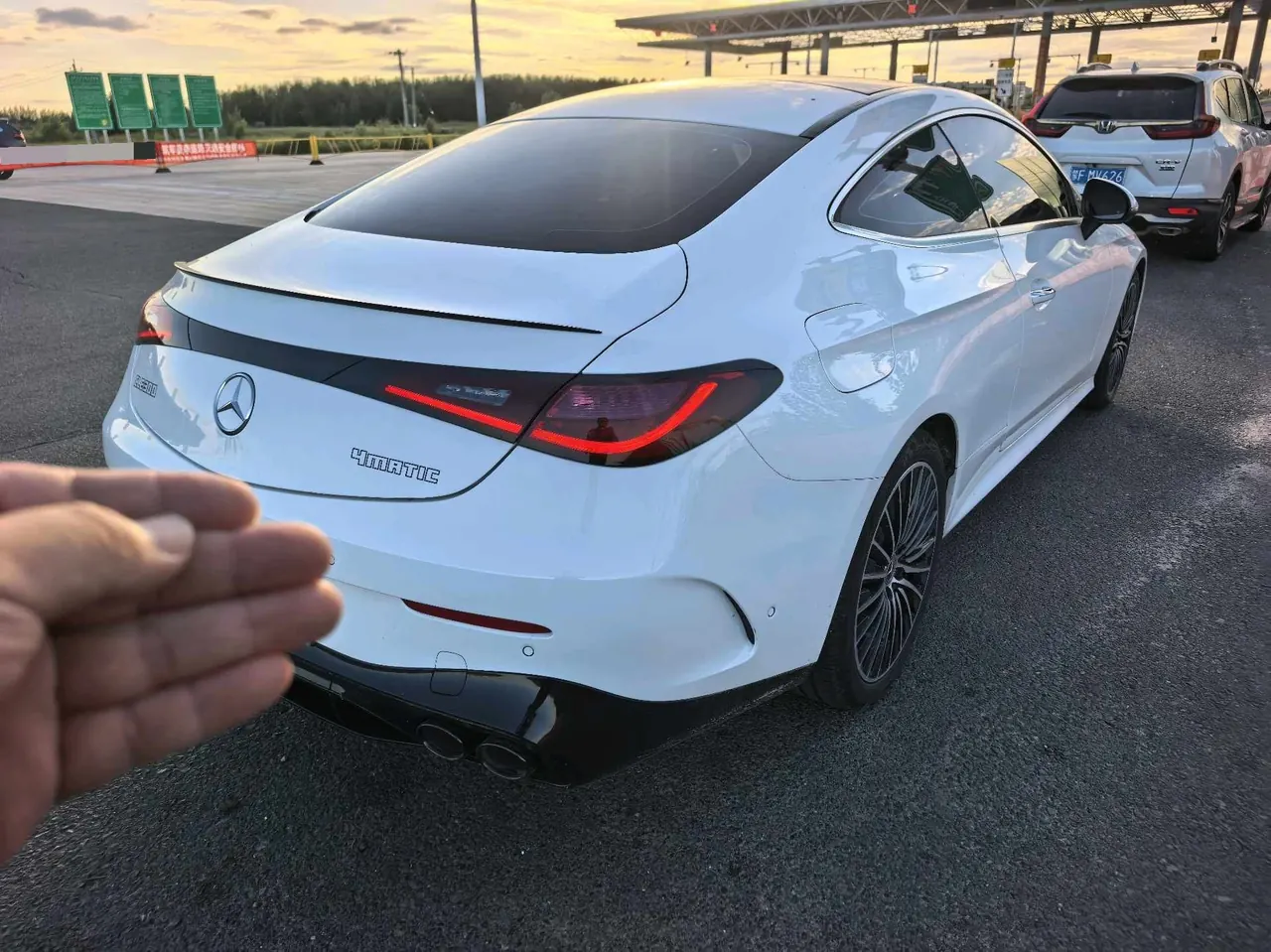 Mercedes Benz CLE (Imported) 2025 CLE 300 4MATIC Coupe 48V 2.0T Dynamic Automatic 4