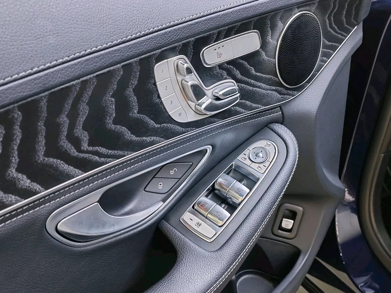 Mercedes Benz Class C 2020 C 260 L 48V 1.5T Sports Edition Automatic Gear 8