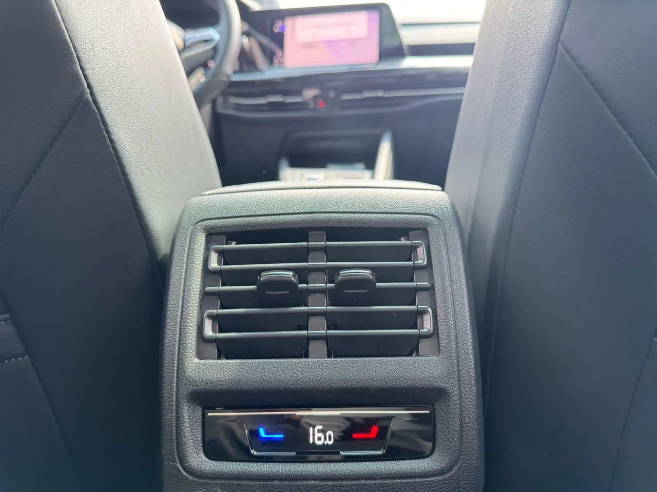 Volkswagen 2021 Golf 8 R-Line 1.4TSI 280TSI Automatic 15
