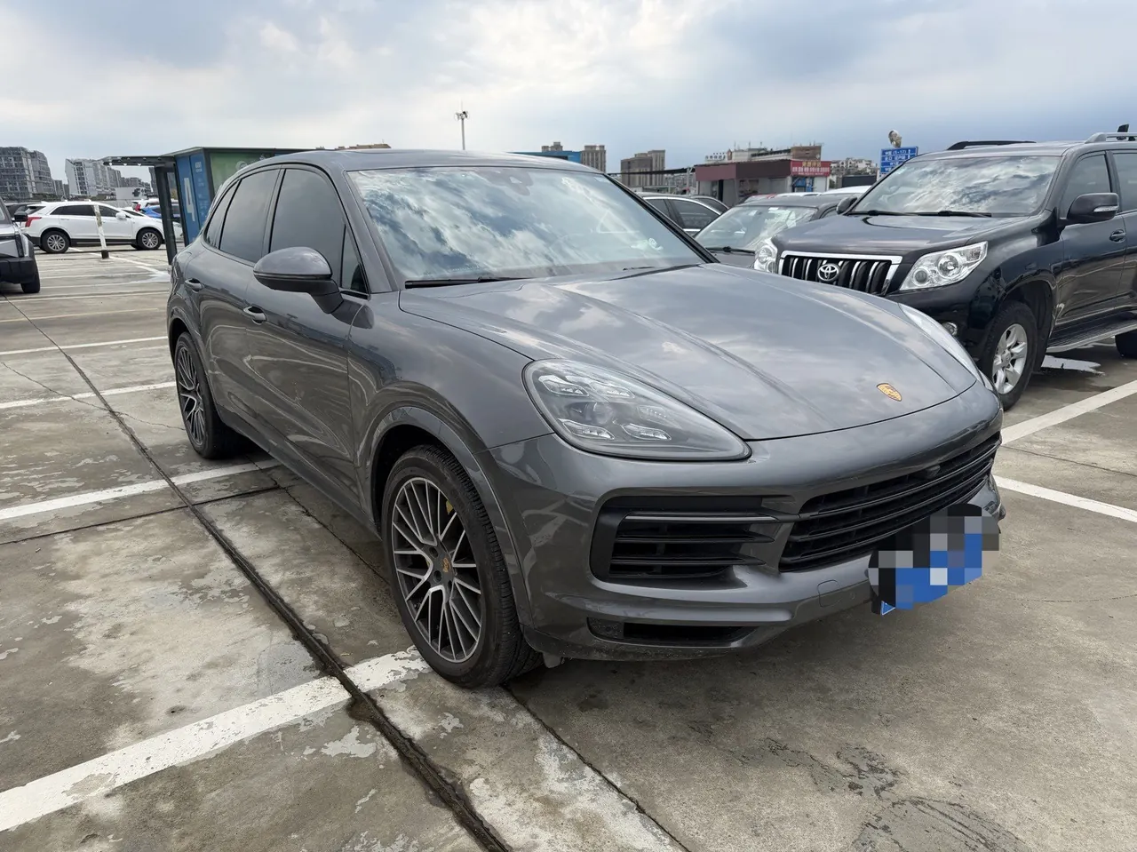 Porsche Cayenne (Imported) 2022 Cayenne 3.0T Platinum Edition Automatic Gear 3