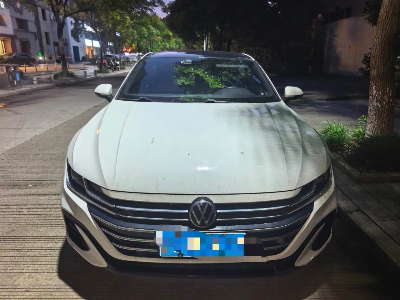 Volkswagen 2021 CC 2.0TSI 330TSI Dazzling Edition Automatic Gear 3