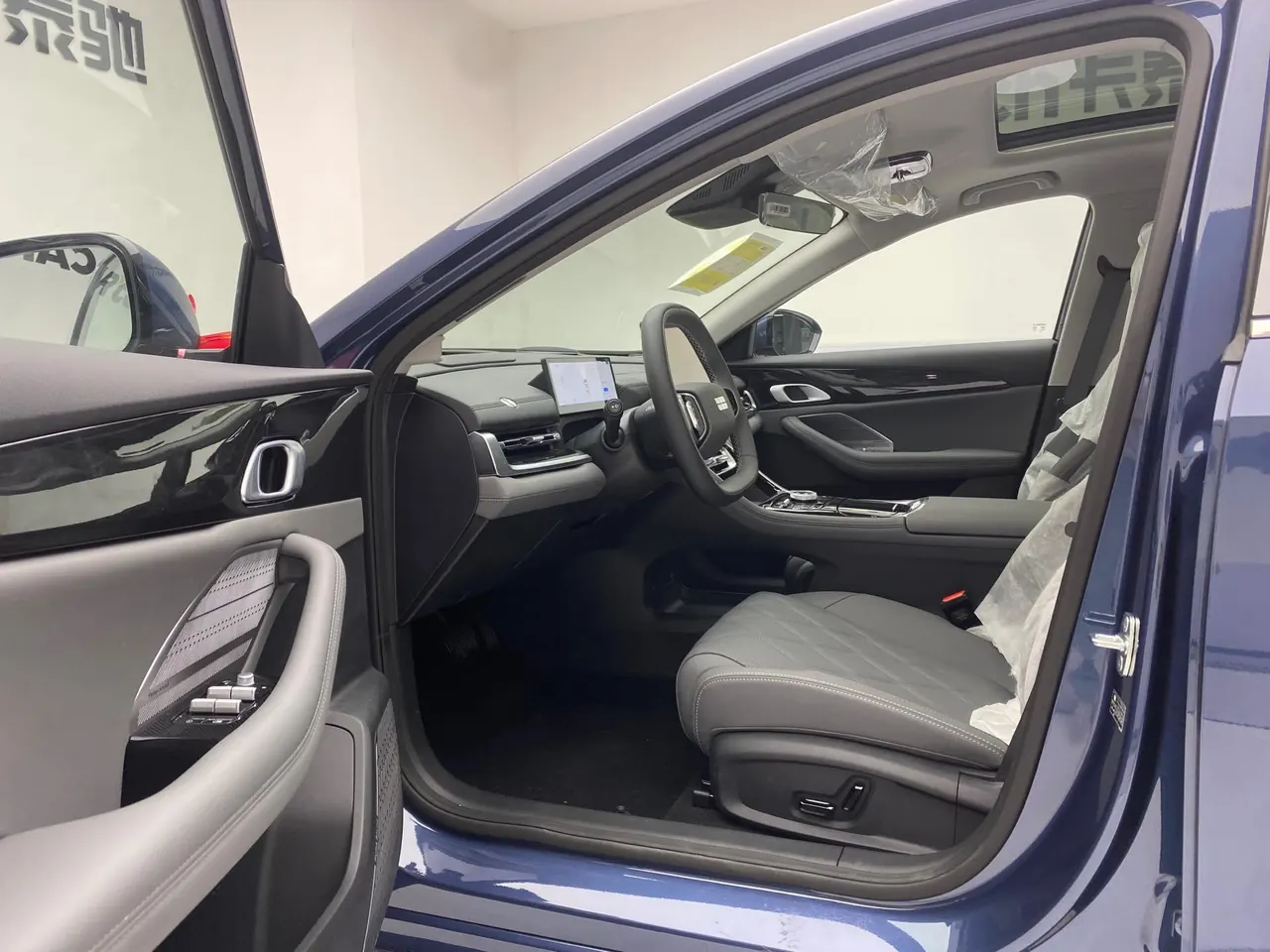 Geely Galaxy 2025 A7 EM-i 1.5 150km Discovery Edition Automatic Gear 5