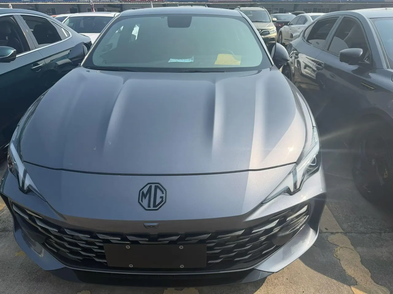 MG 2023 MG7 1.5T to US Deluxe Edition Automatic Gear 2
