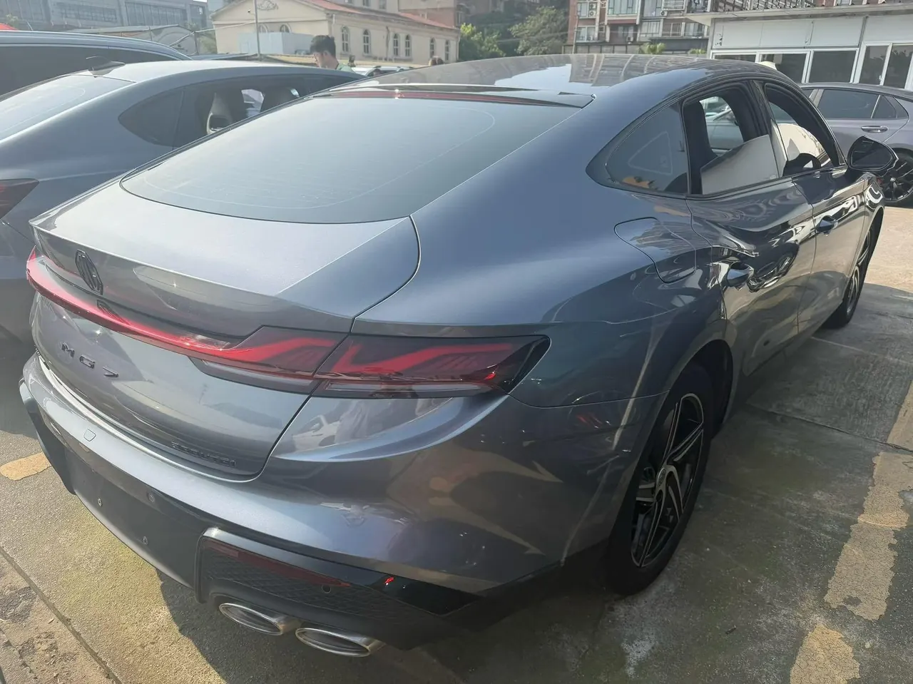 MG 2023 MG7 1.5T to US Deluxe Edition Automatic Gear 4