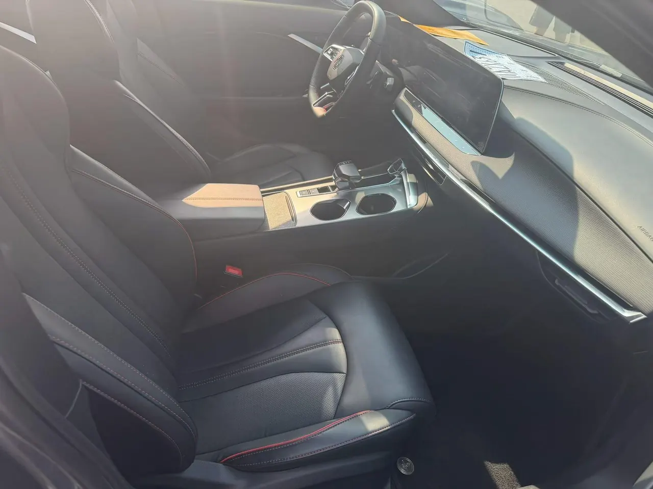 MG 2023 MG7 1.5T to US Deluxe Edition Automatic Gear 9