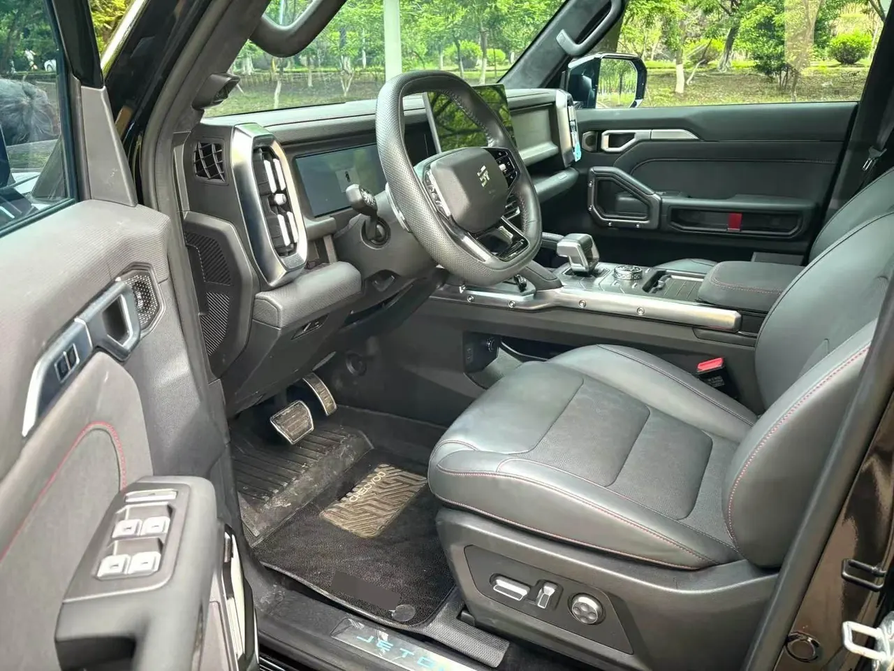 Jetour 2023 Traveler 2.0T Four-Wheel-Drive Cross-Country PRO Automatic 4