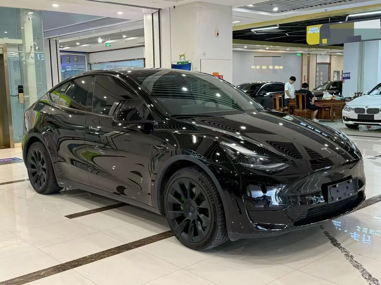 Tesla 2022 Model Y rear-wheel drive version (facelift) automatic gear 5