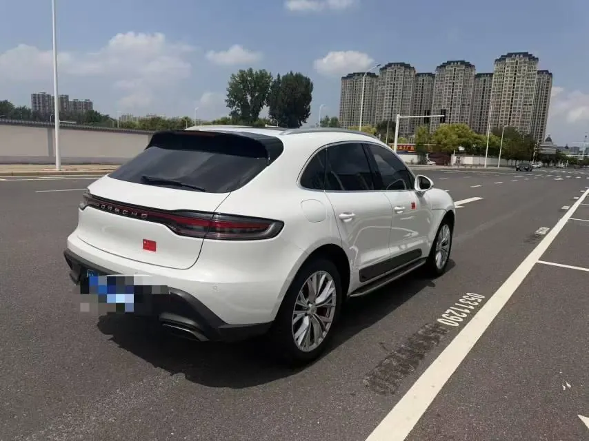 Porsche Macan (Imported) 2025 Macan 2.0T Dream Edition Automatic Gear 2