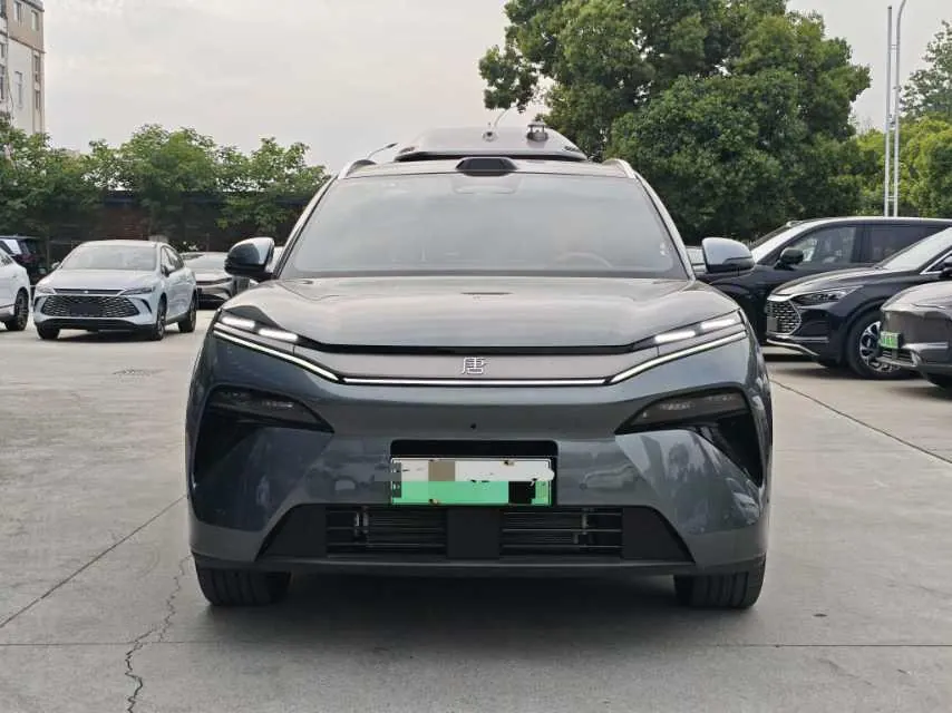BYD 2025 Tang L DM 1.5T stepless 175KM unmanned aerial vehicle player version automatic gear 2