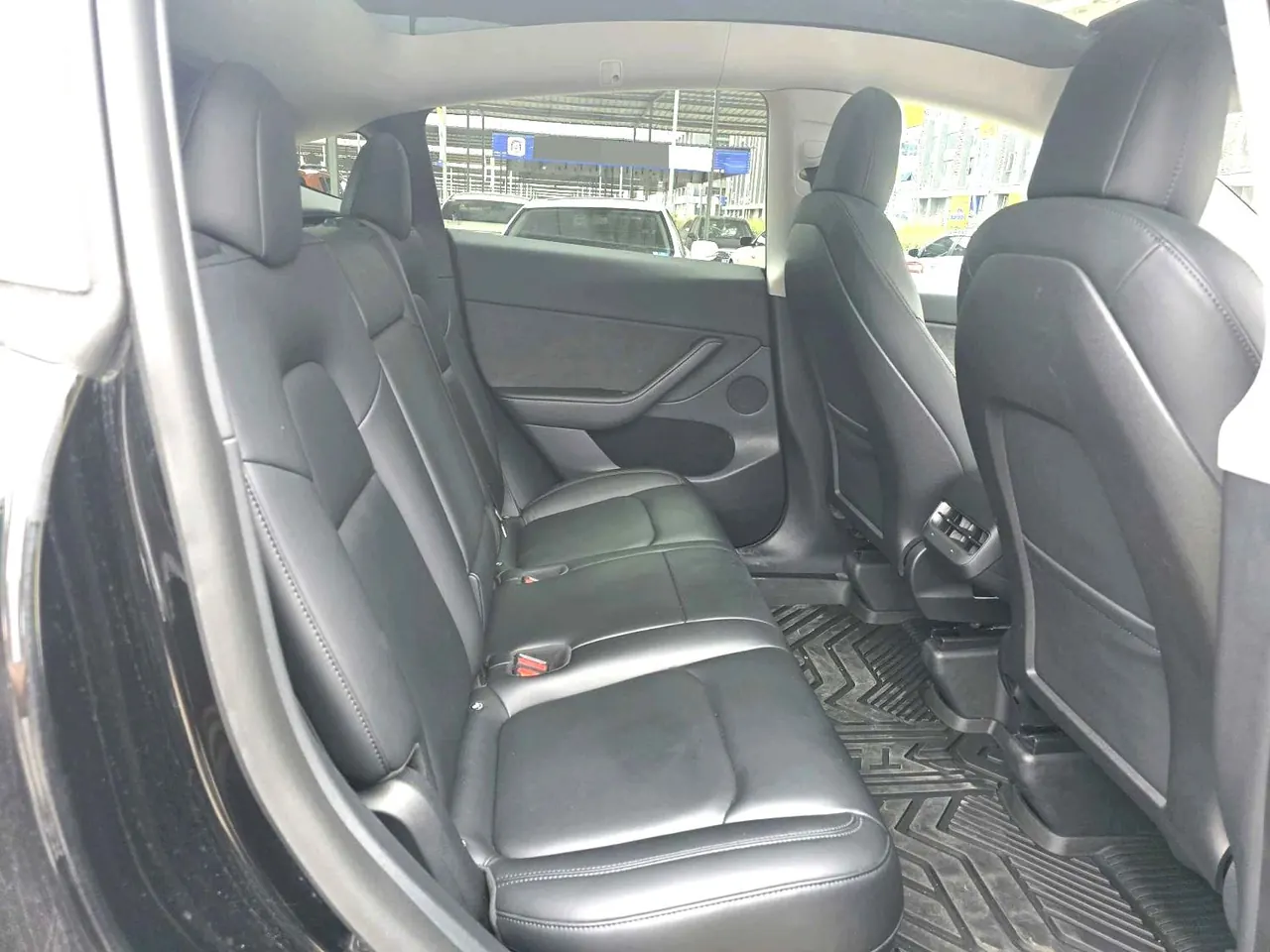 Tesla 2021 Model Y Standard Endurance Rear Drive Automatic Gear 7