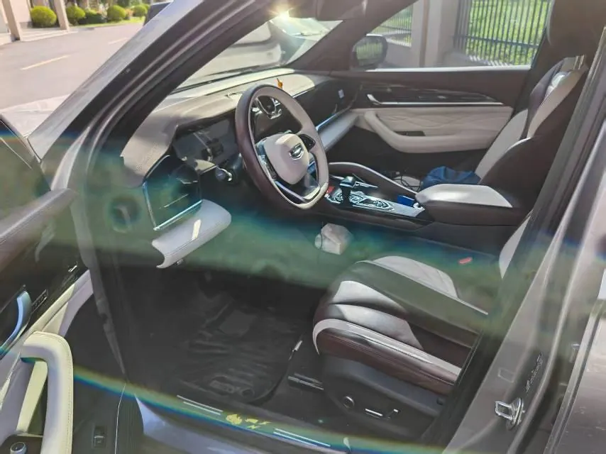 Geely 2021 XingyueL (Monjaro) 2.0TD EVO two-wheel drive distinguished automatic transmission 3