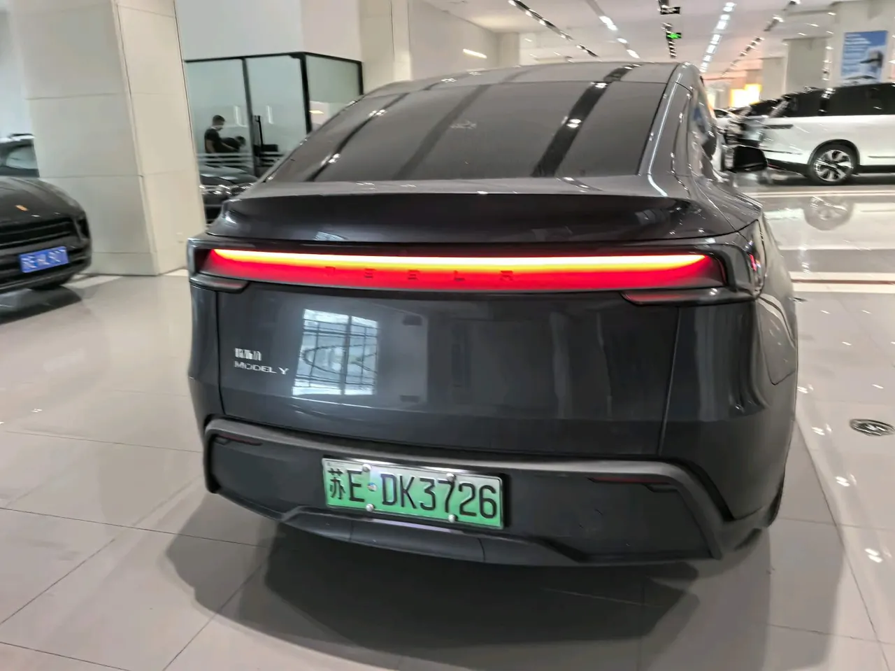 Tesla 2025 Model Y rear-wheel drive version automatic transmission 9