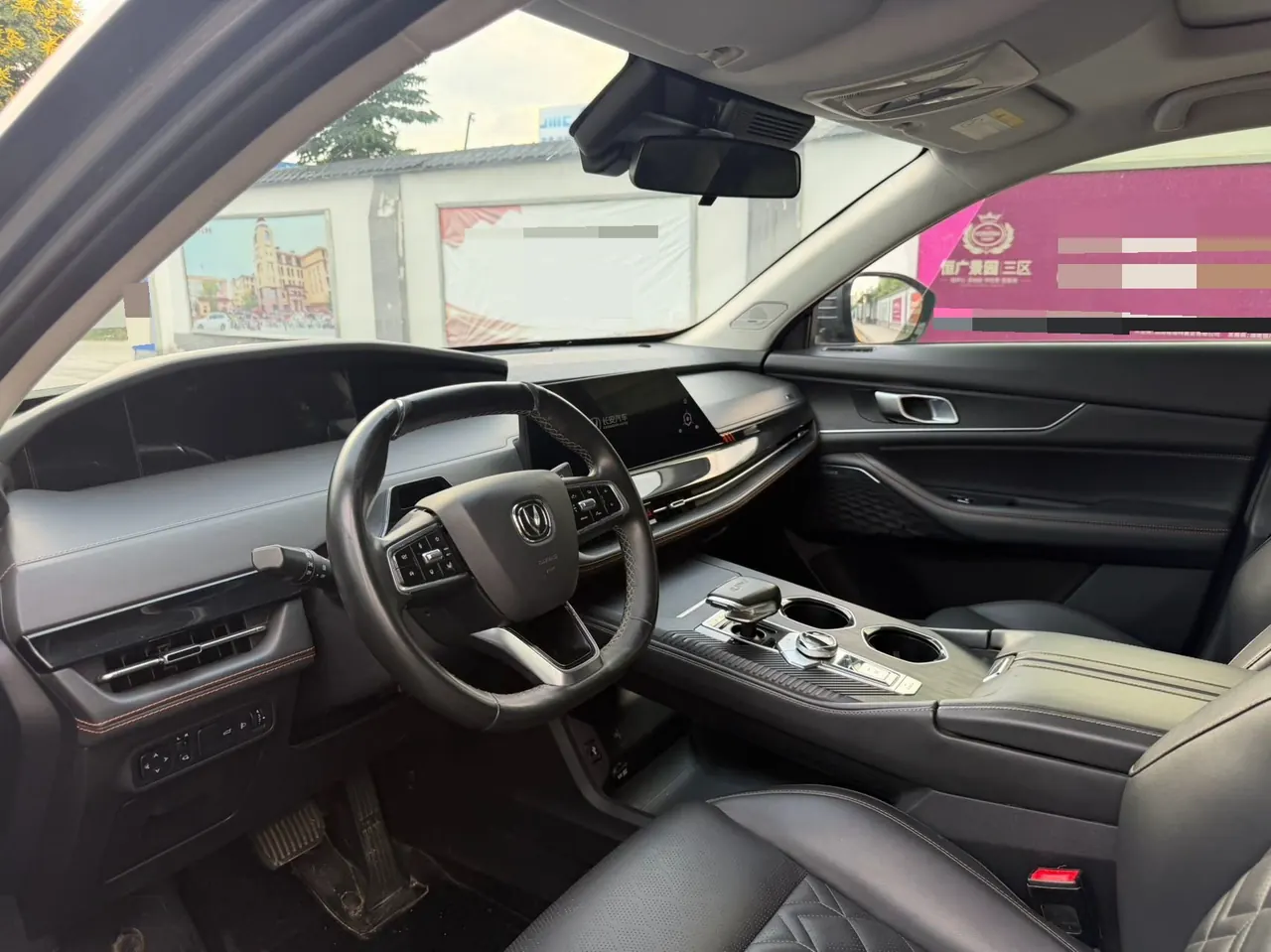ChangAn 2021 UNI-K 2.0T 4-wheel drive distinguished automatic transmission 4