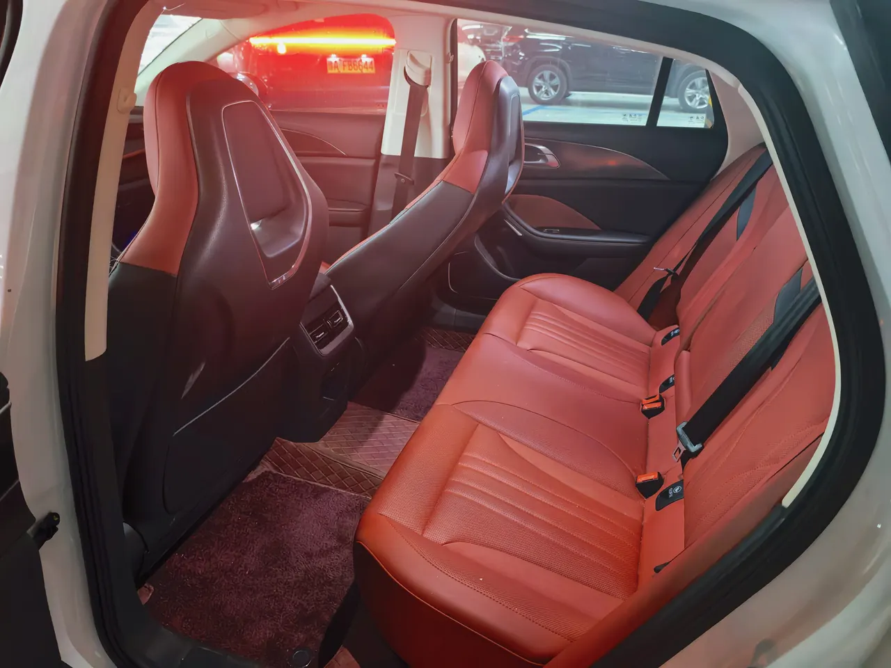 HongQi 2025 H6 2.0T to the United States version of automatic gear 3