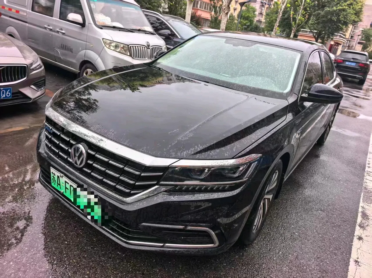 Volkswagen Passat New Energy 2020 Passat PHEV 1.4T Deluxe Automatic Gear - View 1