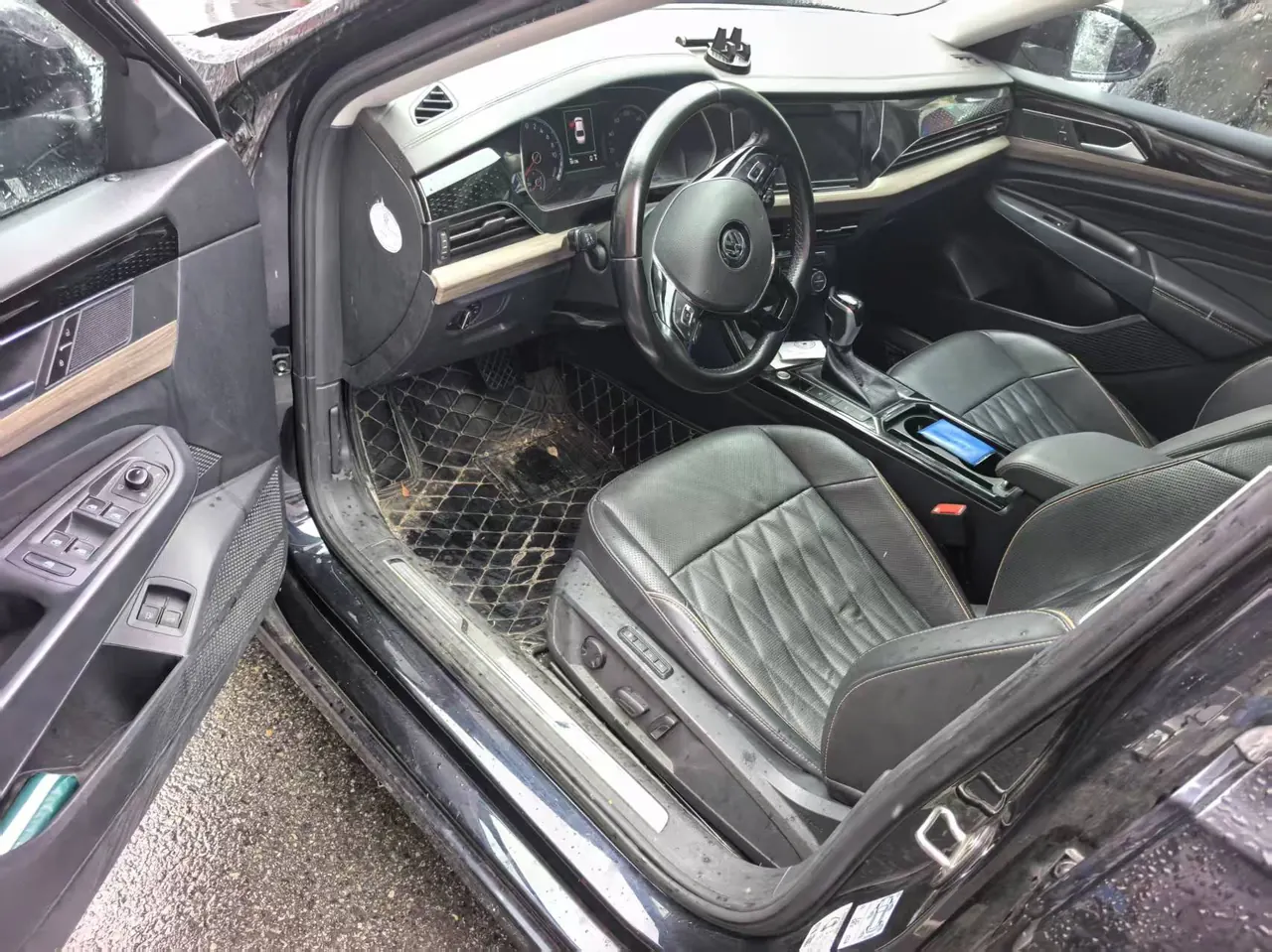 Volkswagen Passat New Energy 2020 Passat PHEV 1.4T Deluxe Automatic Gear 3
