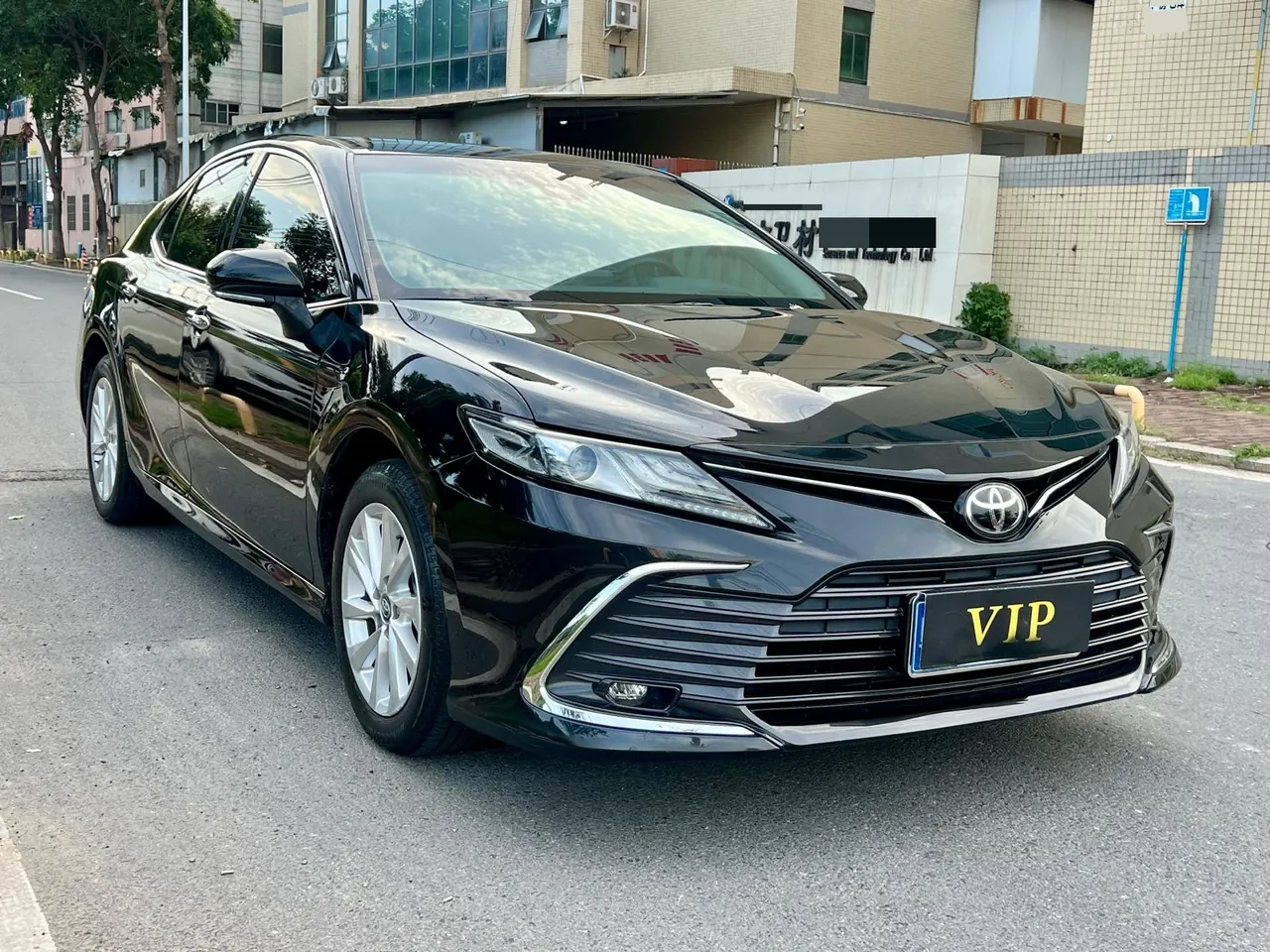 Toyota 2021 Camry 2.0G Stepless Deluxe Edition Automatic Gear 3