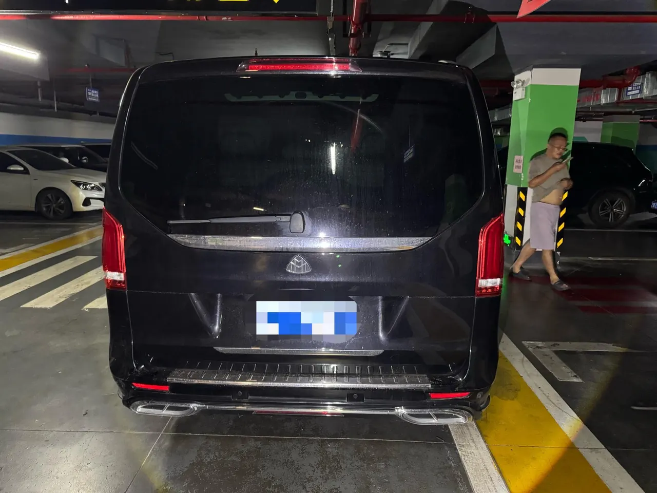 Mercedes Benz V 2021V 260 L 2.0T Premium Edition Automatic Gear 7