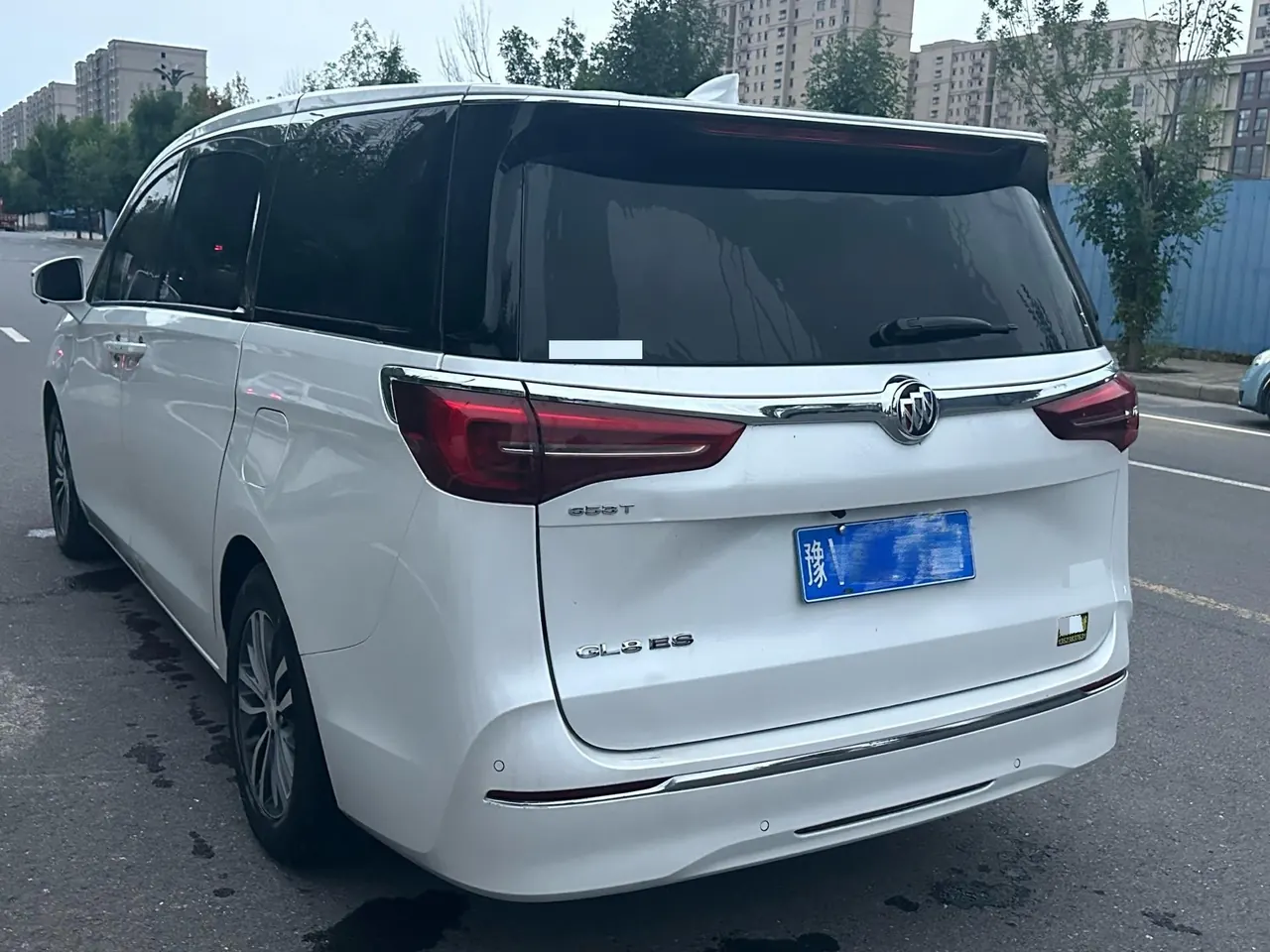 Buick 2021 GL8 ES Lu Zun 2.0T 653T Comfortable Automatic Gear 7