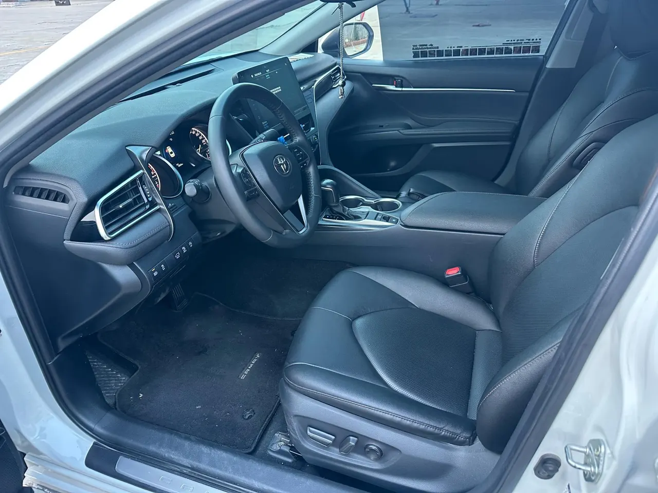 Toyota 2021 Camry 2.0G Stepless Deluxe Edition Automatic Gear 4