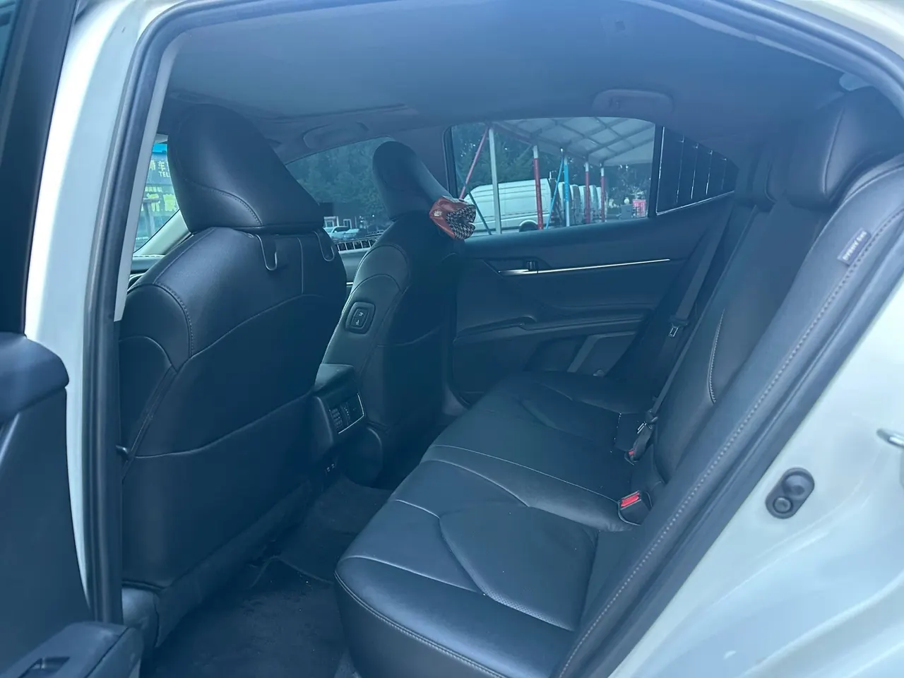 Toyota 2021 Camry 2.0G Stepless Deluxe Edition Automatic Gear 5
