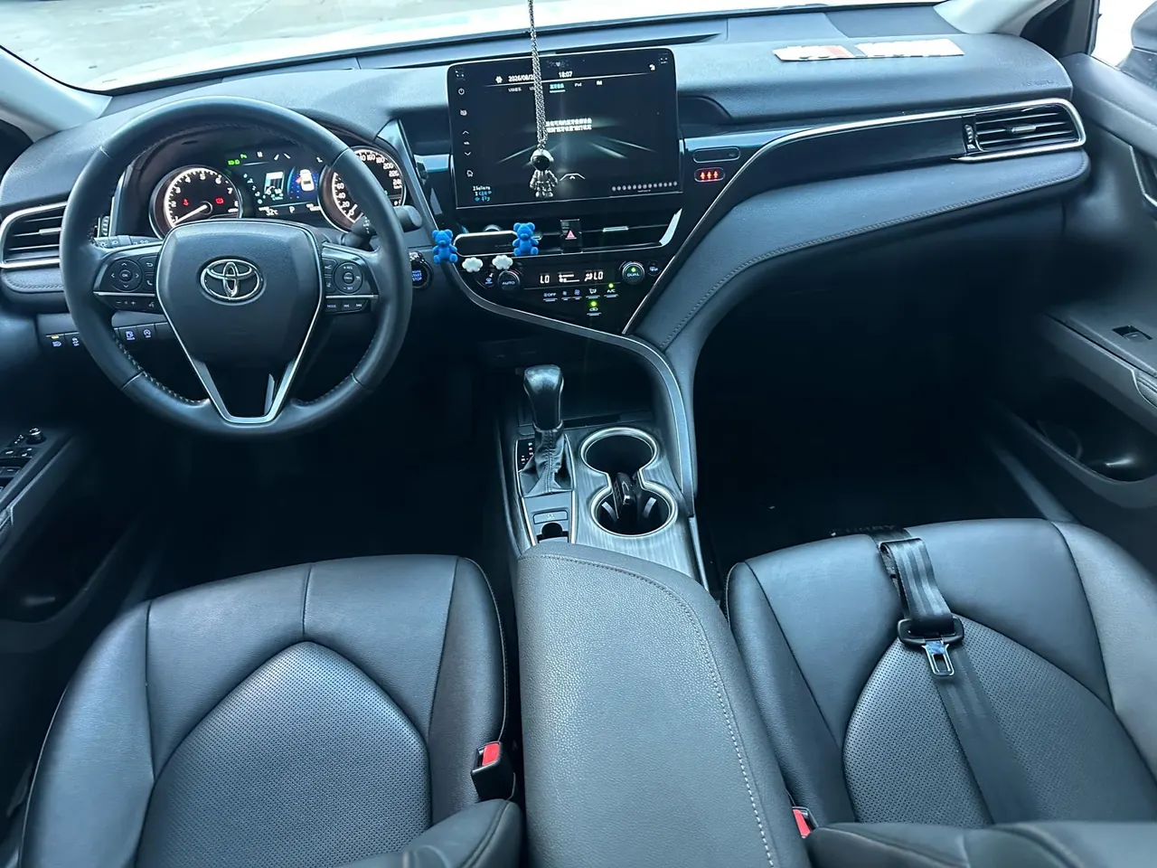 Toyota 2021 Camry 2.0G Stepless Deluxe Edition Automatic Gear 6