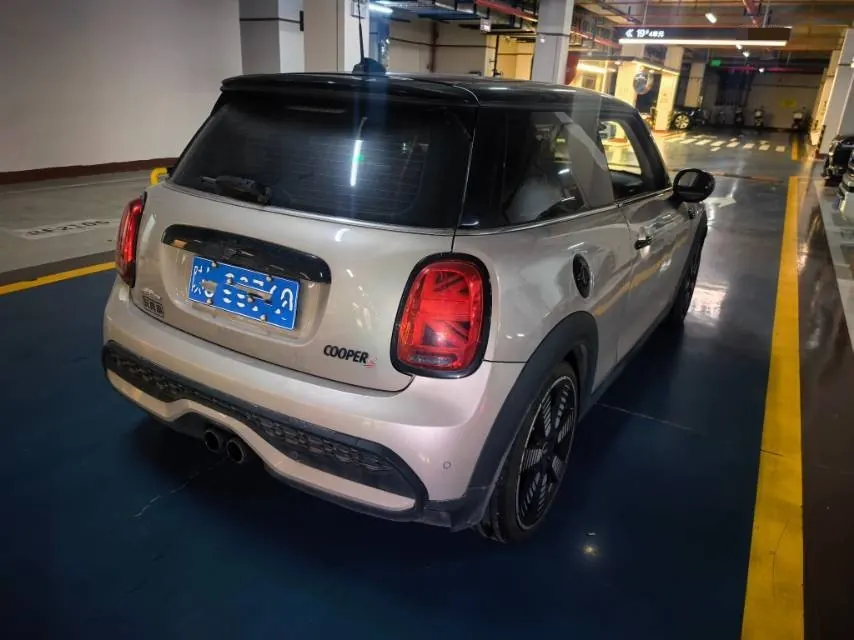 MINI Mini (imported) 2022 Mini Cooper S 2.0T artist (modified) automatic gear 2