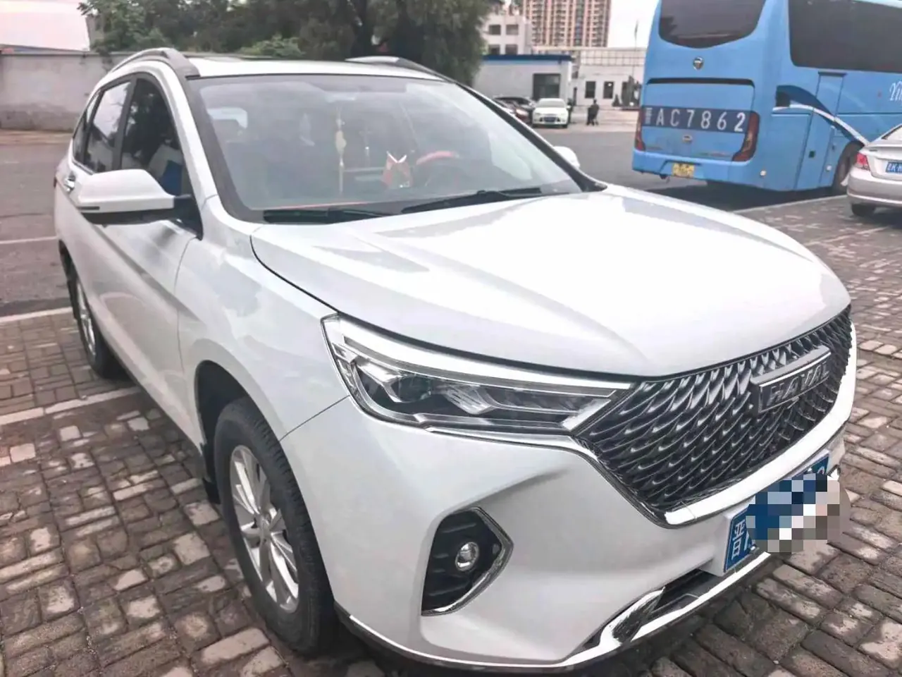 Haval 2023 M6 PLUS 1.5T Luxury Smart Joint Automatic Gear 2