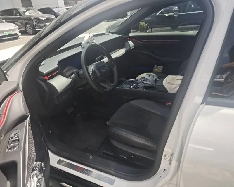Ford 2022 Mondeo 2.0T EcoBoost 245 ST-Line (modified) automatic gear 5