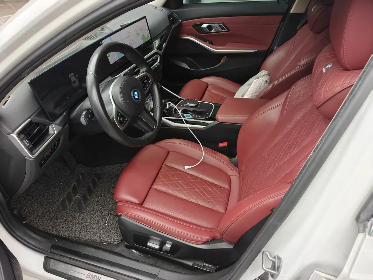 BMW 2022 i3 eDrive 35L automatic gear 3