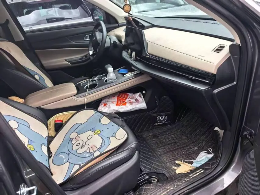ChangAn 2022 CS55 PLUS 1.5T Honorable Automatic Gear 4