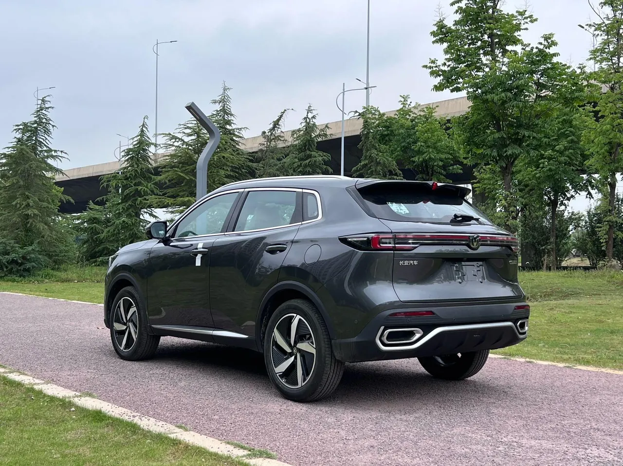 ChangAn 2026 CS55 PLUS PHEV 1.5 Stepless Smart New Blue Whale 125km Zhiyue Edition Automatic Gear 9