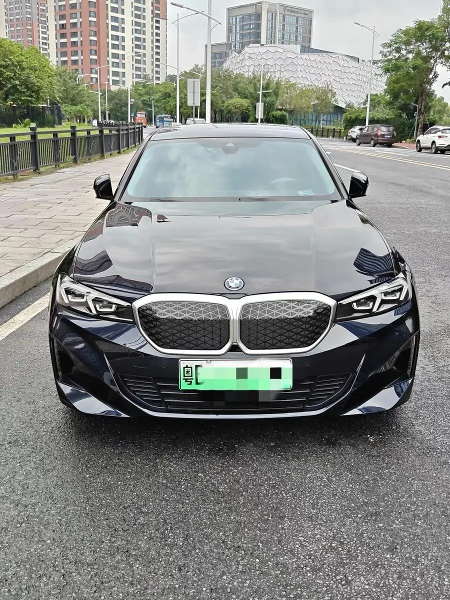 BMW 2026 i3 eDrive 35 L (modified) automatic gear 2