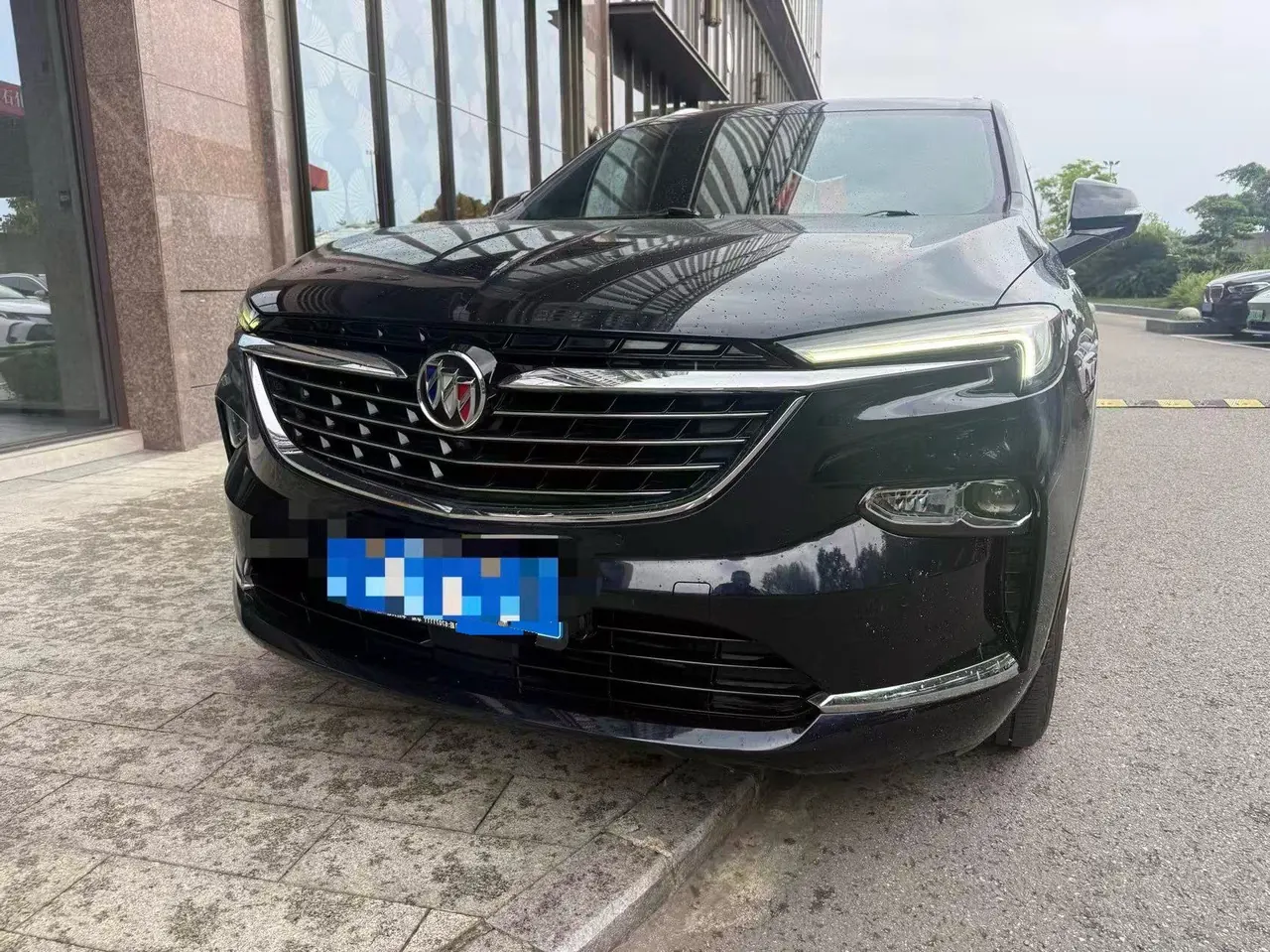 Buick 2022 Angke Flag 48V 2.0T 652T Four-wheel Drive Enjoy Flagship Automatic Gear 4